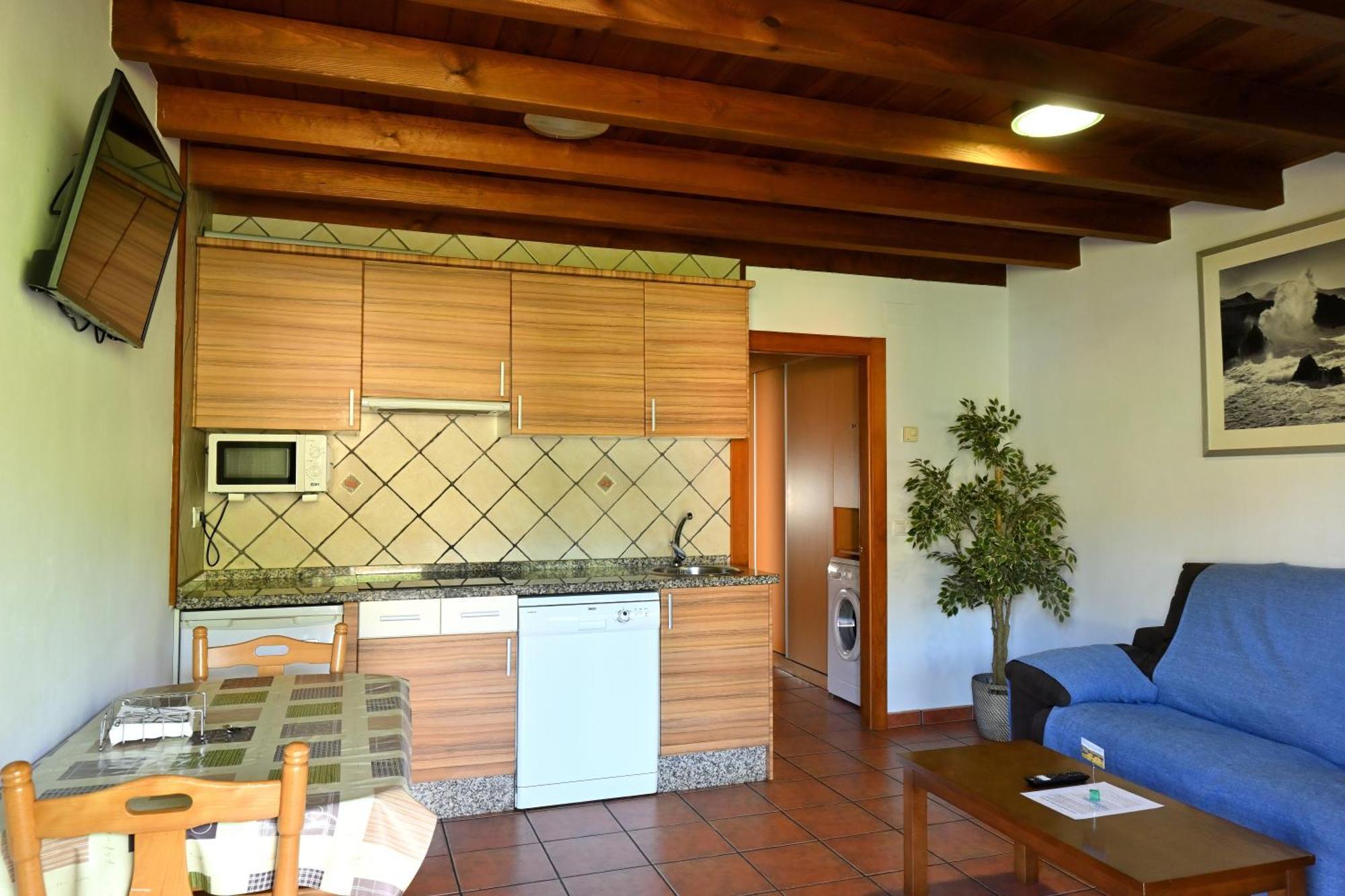 Apartamentos Aires De Avin - Onis מראה חיצוני תמונה