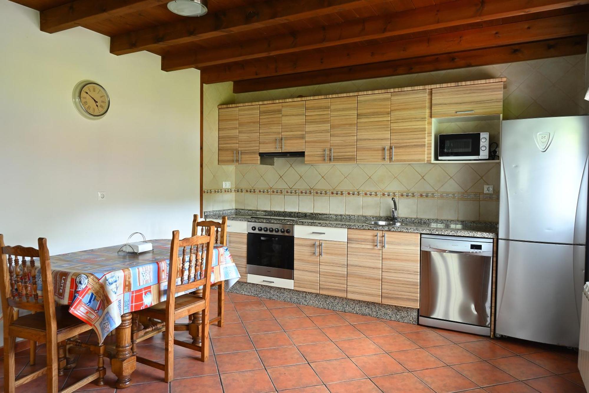 Apartamentos Aires De Avin - Onis מראה חיצוני תמונה
